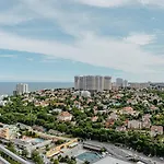 Azure Arcadia Апартаменты